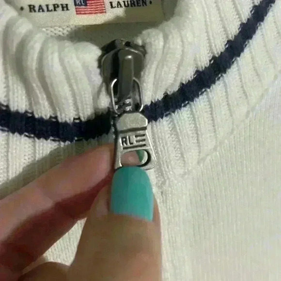 Polo Jeans Company Ralph Lauren Ladies Tennis Sweater. White/Navy. Size Large. - Picture 3 of 8
